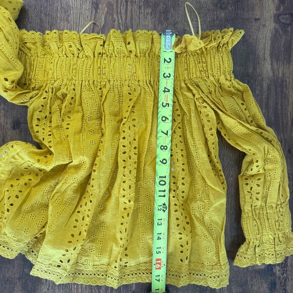 NWT Revolve × Endless Rose Eyelet Lace Off-Shoulder Blouse Size XS - Picture 12 of 12